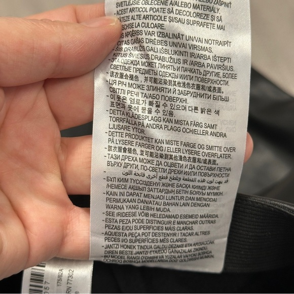 Zara high rise faux leather leggings, size XL, elastic waistband, seamed - Picture 7 of 15